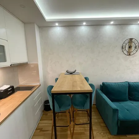 Plavi Bor * زلاتيبور