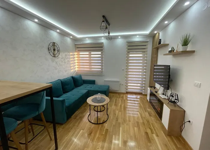 アパート Plavi Bor ズラティボール