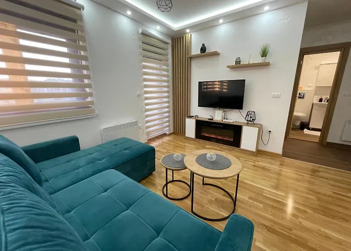 Plavi Bor * ズラティボール